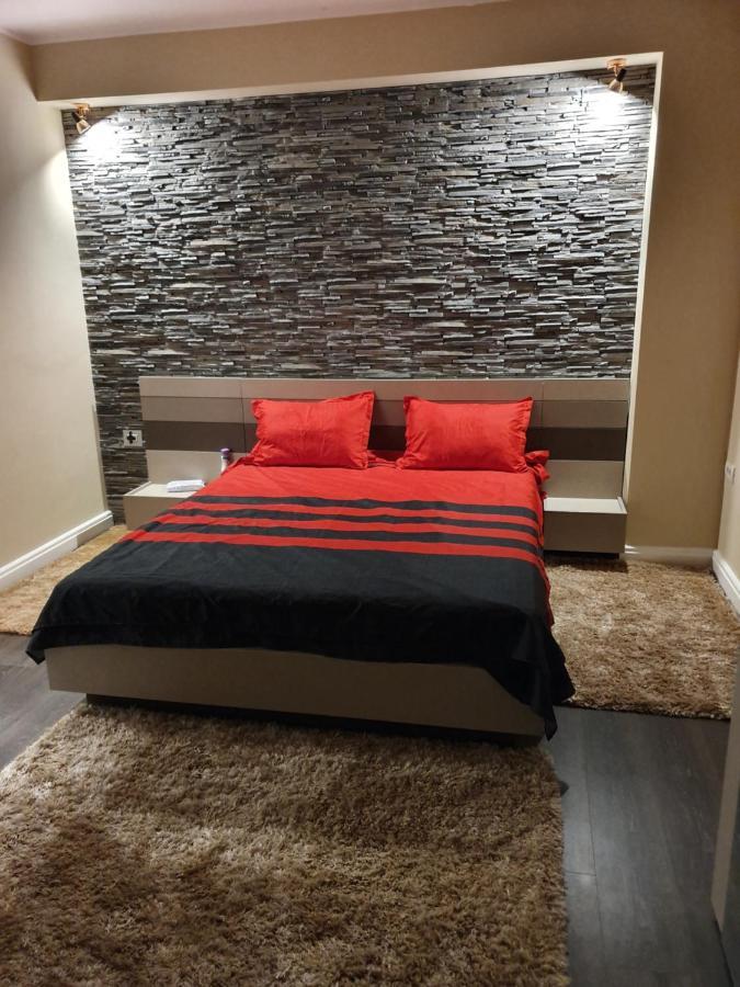 Apartament 602 Str Hotel Opera Мамая Екстериор снимка